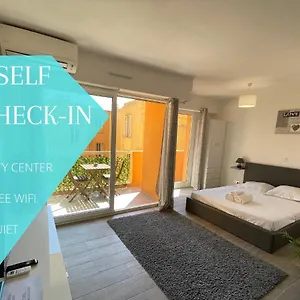 Centre De Beausoleil, Climatise, Wifi, Terrasse. Beausoleil